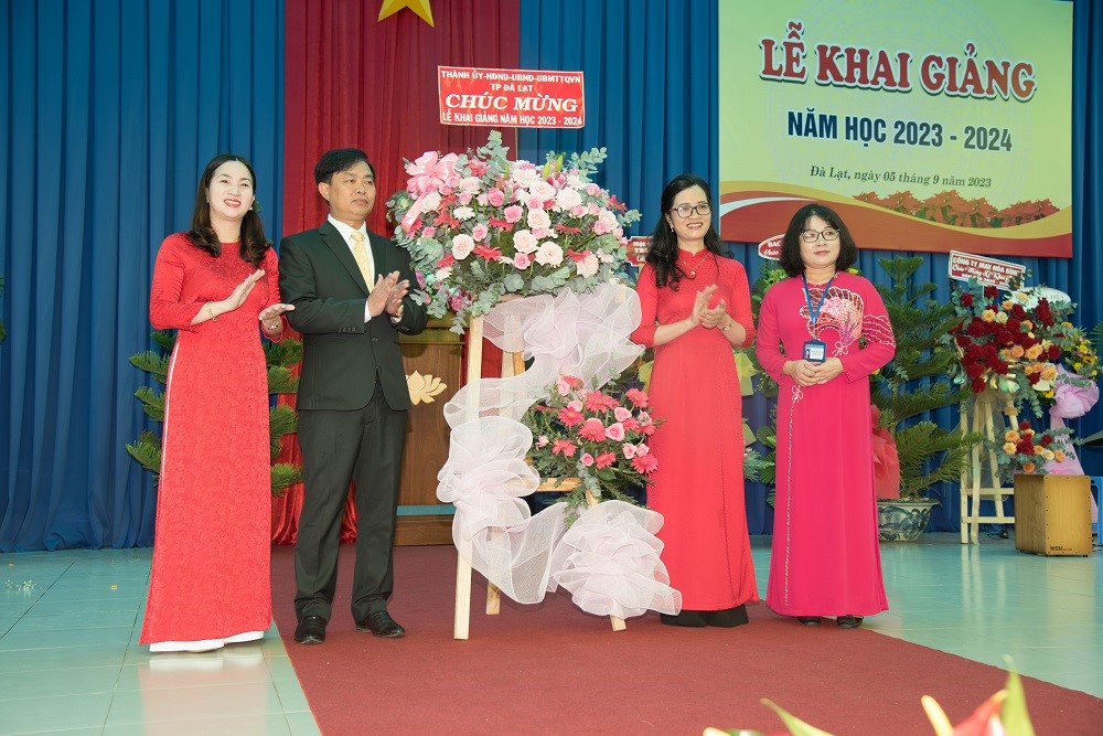 Sáng ngày 5/9/2023. Trường THPT Trần Phú tổ chức lễ khai giảng năm học 2023-2024
